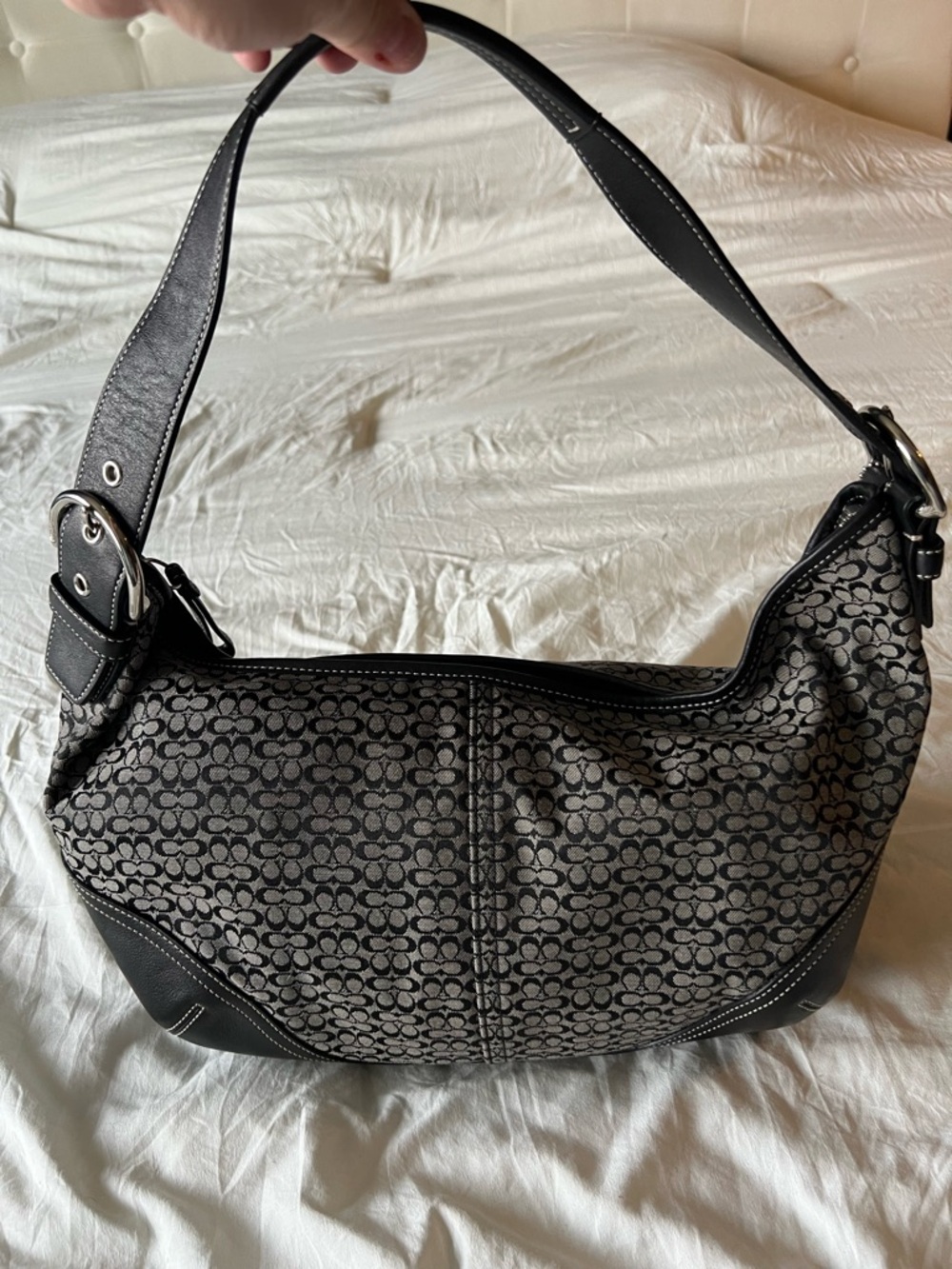 Coach Vintage Large Signature Soho Hobo Shoulder Bag 6385
